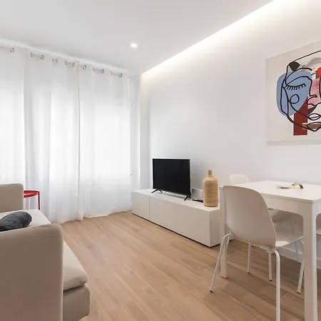 Home2book Comfy & Chic Near The Apartamento *